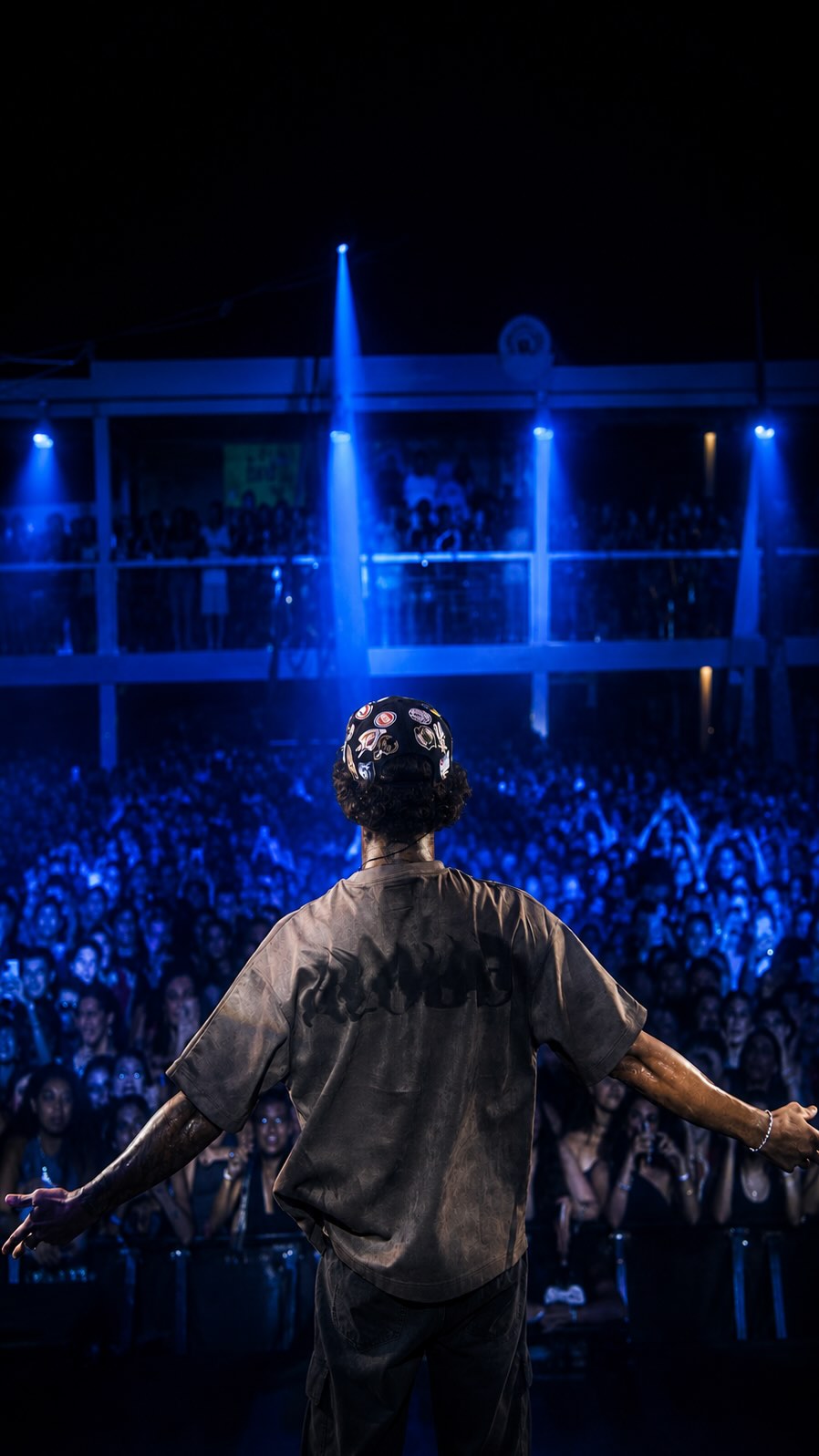 Divulgação de A @fazerfaltatour de @mclivinho