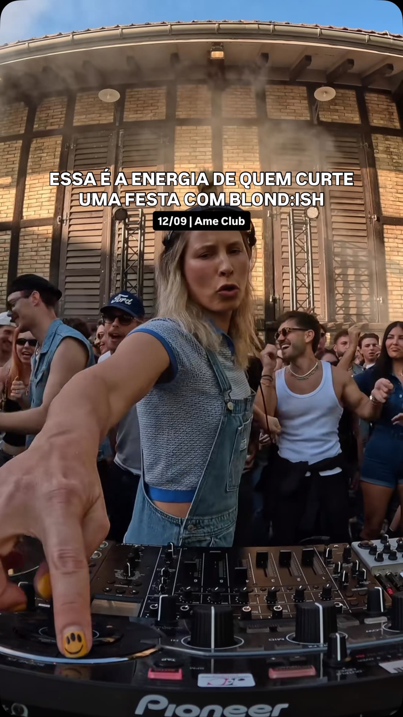 Divulgação de BLOND:ISH no AME Club